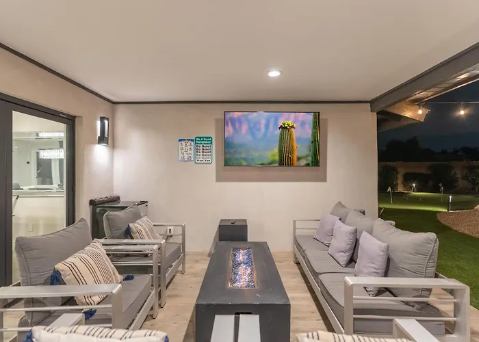 6 Bed Luxury Heated Pool Ferienhaus Phoenix