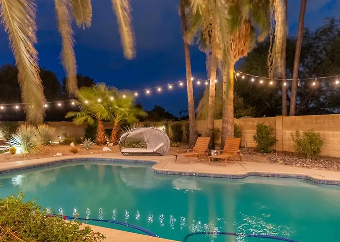 Ferienhaus 6 Bed Luxury Heated Pool